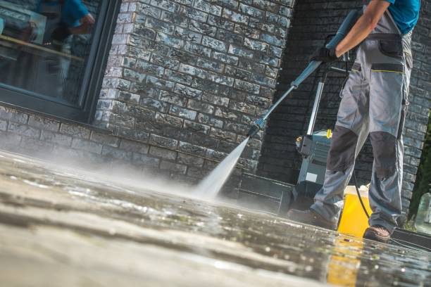 Playground Equipment Cleaning in Cottage Grove, WI